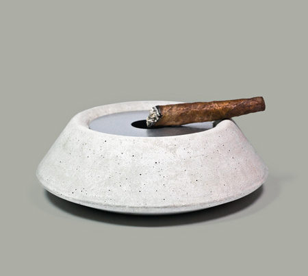 Victor ashtray cemento concrete studio pastina